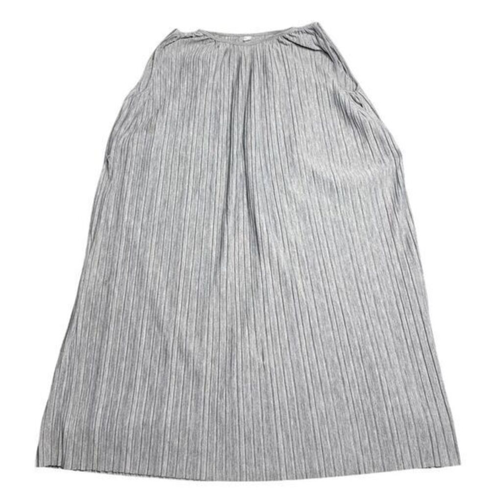 UNIQLO Gray Pleated Midi Dress Size XS Elegant Flowy Accordion Pleat Casual Work